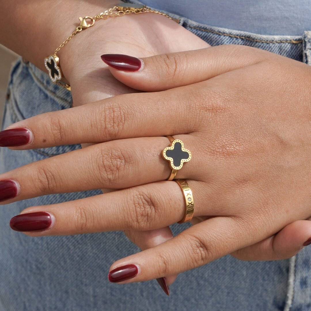 Premium adjustable Clover RING