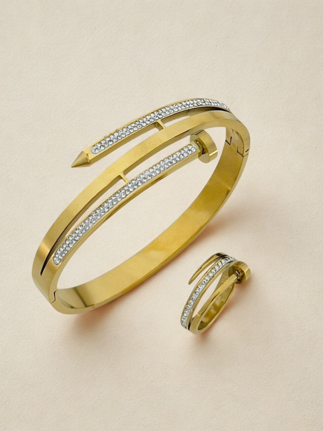 Nail Diamond Set ( Bangle and ring )
